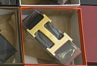 هيرمز اسود شعار ذهبي