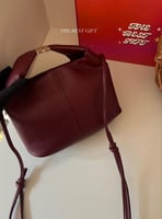wine red