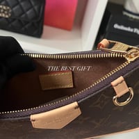 LV Easy Pouch On Strap