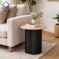 طاولة جانبية بتصميم عصري وبساطة أنيقة