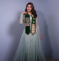 وشاح الفنانة أحلام لليوم الوطني السعودي