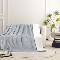 بطانية شتوية فاخرة وجهين وجه فرو وجه مخمل ناعمه مق...