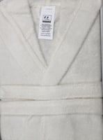 روب استحمام فاخر مع قبعه صناعة اسباني مقاس موحد قط...