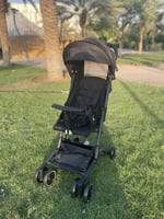 عربية خفيفة الوزن صغيرة الحجم