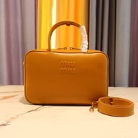 حقيبة ميو ميو مقاس 34 CM