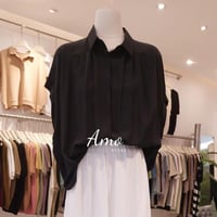 بلوزة كاجوال بطيات و زراير امامية مخفيه قصة البلوز...