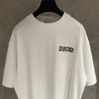 تي شيرت رجالي قطن لون أبيض بأكمام قصيرة وياقة مدور...