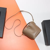 حقيبة سان لوران ميني بوكت مقاس 15سم Saint Laurent...