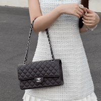 حقيبة شانيل كلاسيك جلد كافيار مقاس 25 سم Chanel Cl...