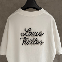 تي شيرت رجالي قطن لون أبيض بأكمام قصيرة وياقة مدور...