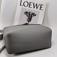 حقيبة لويفي بازل إيدج حجم صغير Small Puzzle Edge b...