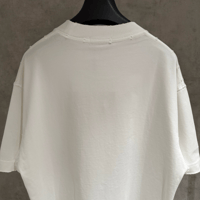 تي شيرت رجالي قطن لون أبيض بأكمام قصيرة وياقة مدور...