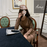 فستان لون بني أنيق بأكمام طويلة وحزام من نفس القما...