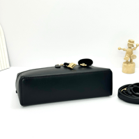 شنطة لورو بيانا إكسترا ال 23 لون أسود سادة