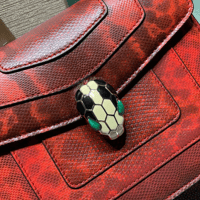 شنطة بولغاري سيربنتي فورإيفر بودي جلد الثعبان الأص...