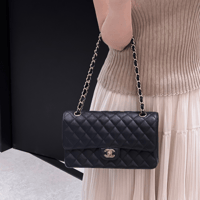 حقيبة شانيل كلاسيك جلد كافيار مقاس 25 سم Chanel Cl...