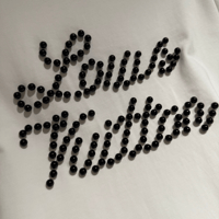 تي شيرت رجالي قطن لون أبيض بأكمام قصيرة وياقة مدور...