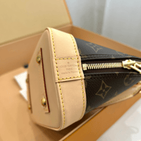 شنطة لويس فيتون M46990 Alma BB Monogram Canvas LV