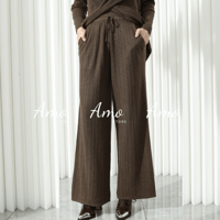 بنطلون صوف بخصر عالي خامة ناعمة و مرنه تمنحك مظهرا...