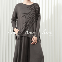 كنزة نسائية برسمة اوراق القصب خامة ناعمة مقاسها وا...