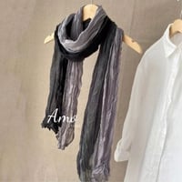 شال لون أسود و رمادي نسائي الوان مموجه MA1102