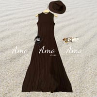 فستان ماكسي نص هاي نيك خامة مرنه ناعمة بدون اكمام...