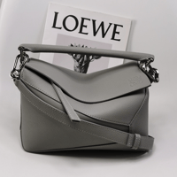 حقيبة لويفي بازل إيدج حجم صغير Small Puzzle Edge b...