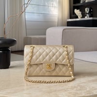 حقيبة شانيل كلاسيك جلد كافيار مقاس 23 سم Chanel Cl...