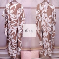 فستان فضفاض مقاس واسع بزراير أمامية من الآعلى الى...