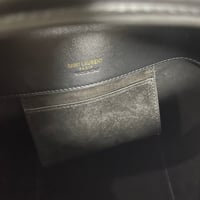 حقيبة سان لوران بوكت مقاس 20 سم Saint Laurent Le 3...