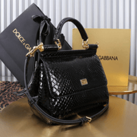 دولتشي آند غابانا سيسلي جلد ثعبان مقاس Dolce and G...
