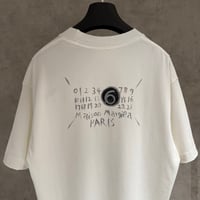 تي شيرت رجالي قطن لون أبيض بأكمام قصيرة وياقة مدور...