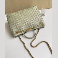 شنطة بوتيغا فينيتا لون أخضر الترافرتين الحجم الوسط...