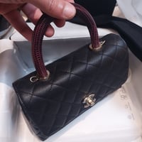 شنطة شانيل كوكو هاندل حجم 24 سم Coco Handel