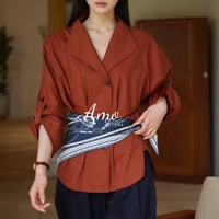 بلوزة لون أحمر خامة قطن كم طويل مقاسها واسع مع شال...