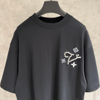 تي شيرت رجالي قطن لون أسود بأكمام قصيرة وياقة مدور...