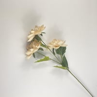 أغصان داليا صناعية بتصميم أنيق من قطيفة ناعمة