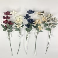 وردة فلّ صناعية قطيفة بألوان متعددة