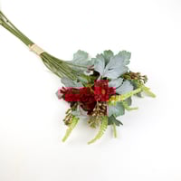 اغصان تنسيق صناعية