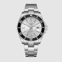 فضي مينا أبيض