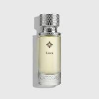 عطر لايورا