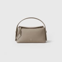 شنطة يد نسائية جلد