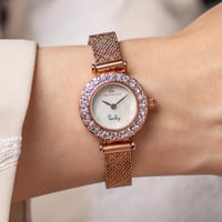 ساعة نسائية هوقو ووتش 258108 روز جولد