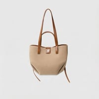 شنطة كتف نسائية جلد