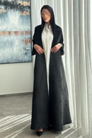 عباية تفته مع تدخيله كريب