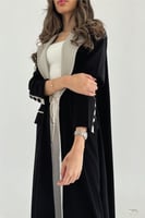 عباية بياقة رسمية وجيوب قصة نص كلوش