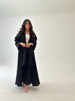 عباية ملكي اكمام جاكار