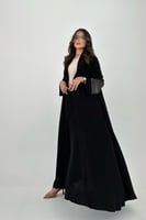 عباية كريب أسود فاحم اكمام جاكار ياباني