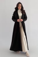 عباية شامواه مع شانيل قصة ربع كلوش