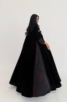 عباية مخمل مع حرير مغسول